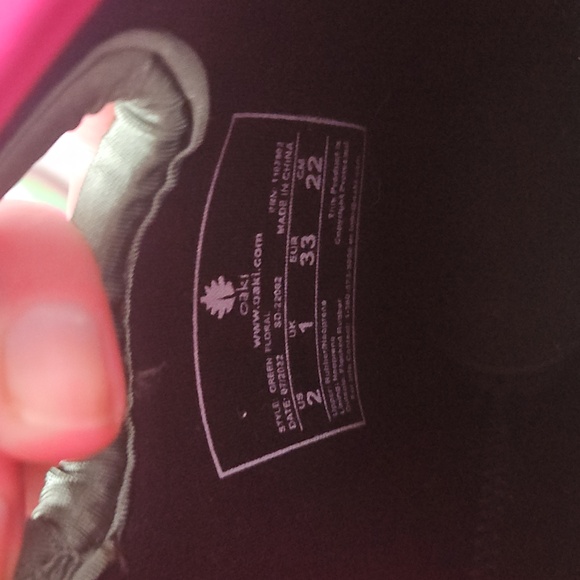 Oaki Weatherproof Boots - Picture 3 of 3